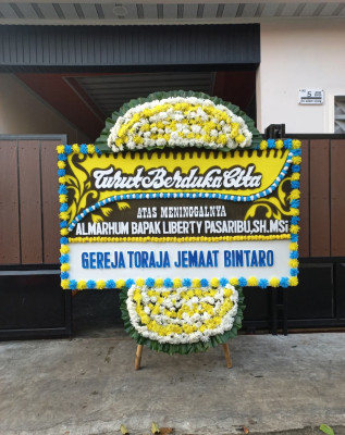 Papan Bunga Duka di Patrol